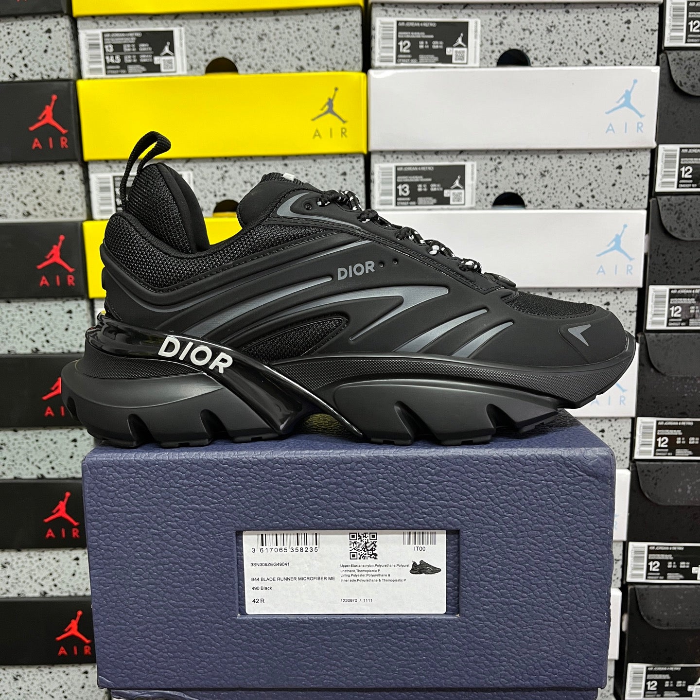 Dior B44 Black