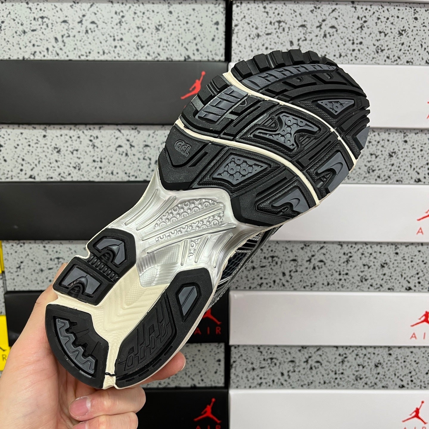 Asics Gel-Kayano 14 Carrier Grey Black