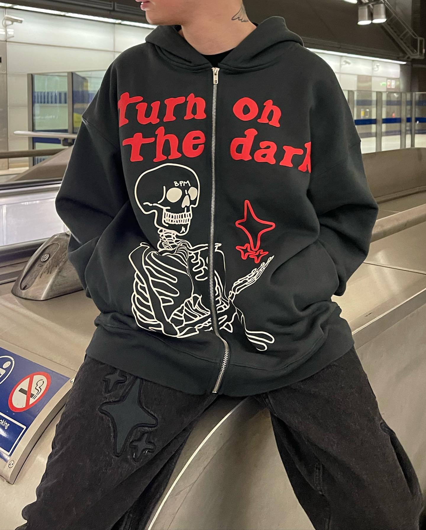 Broken Planet Turn On The Dark Zip Hoodie - (BLACK/RED)