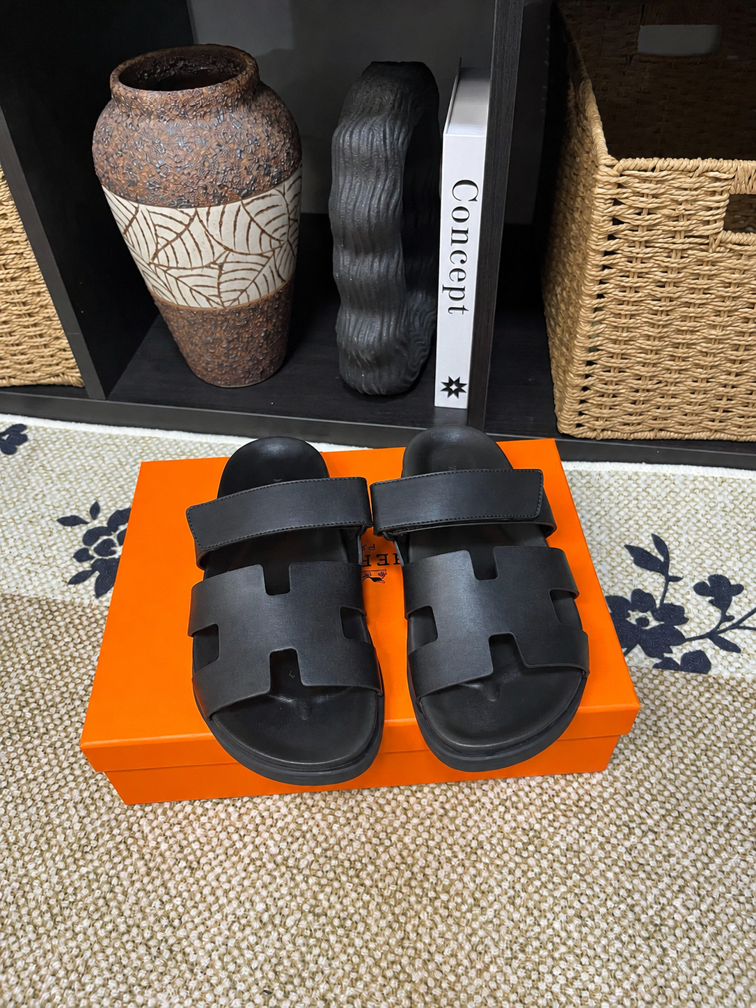 Hermes Chypre Slide Black