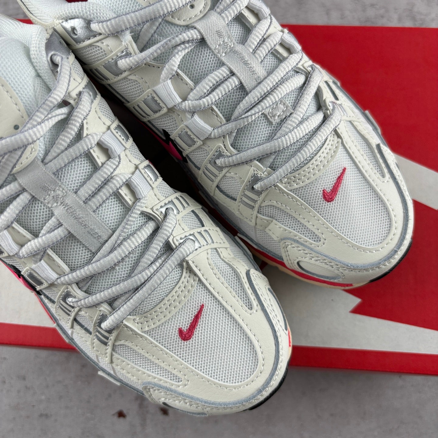 Nike P-6000 Sail Aster Pink