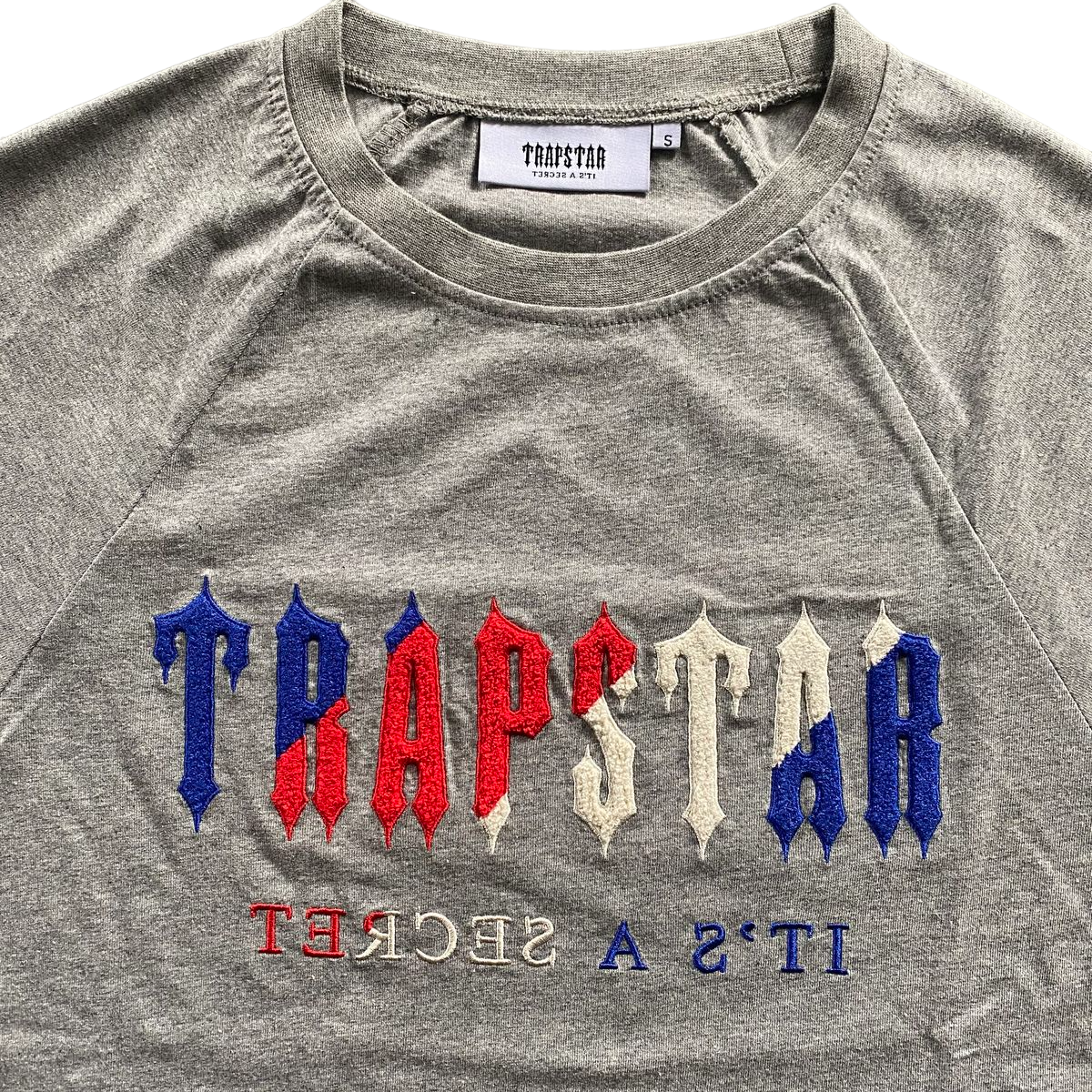 Trapstar Chenille Decoded Short Set - (GREY REVOLUTION)