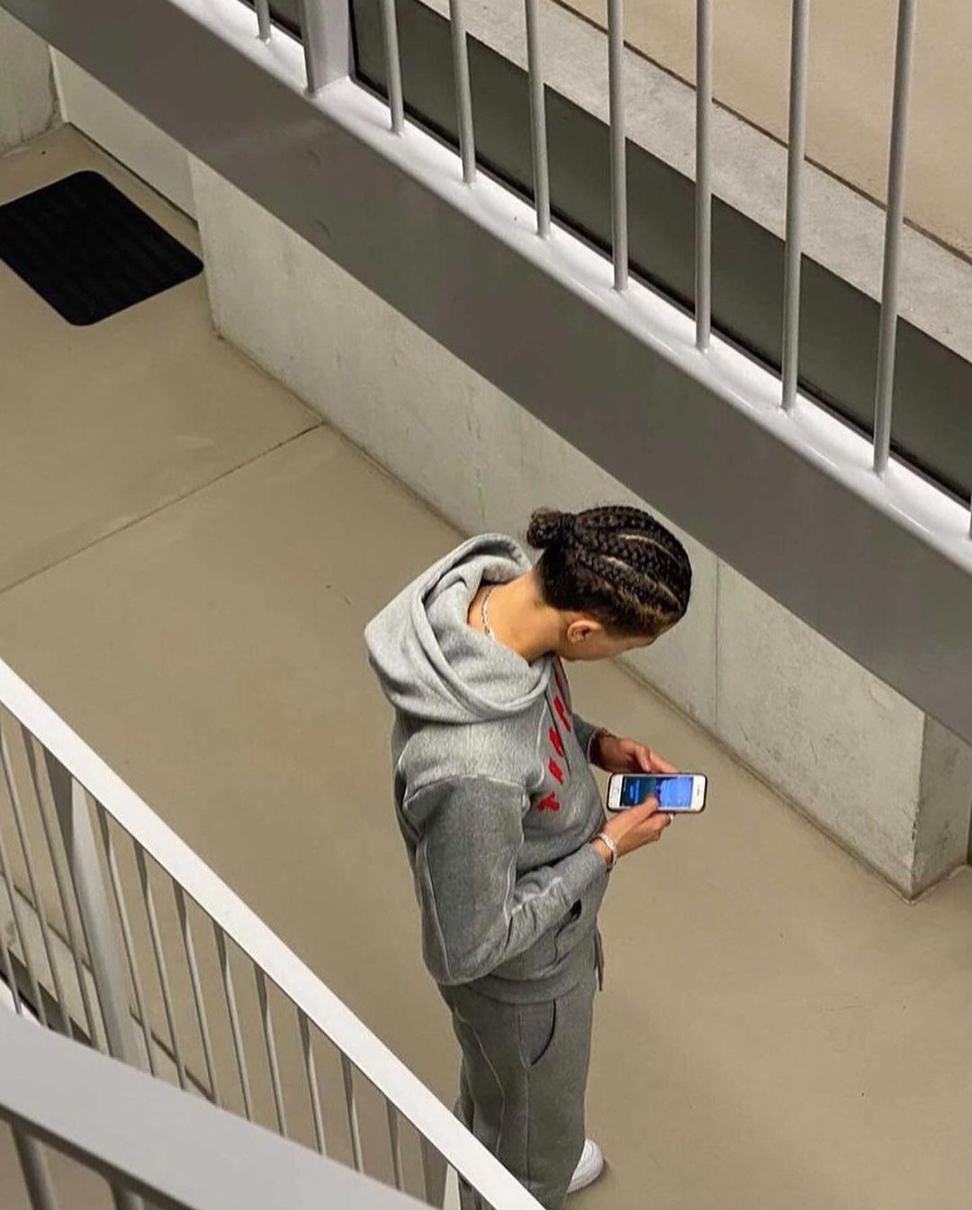 Trapstar Irongate Arch Tracksuit - (GREY/RED)