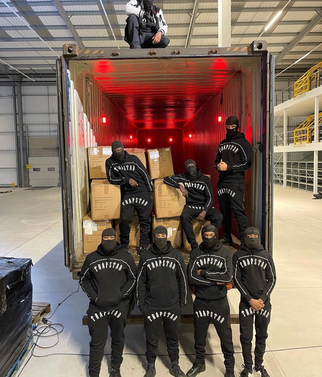 Trapstar Irongate Arch Tracksuit - (BLACK MONOCHROME EDITION)