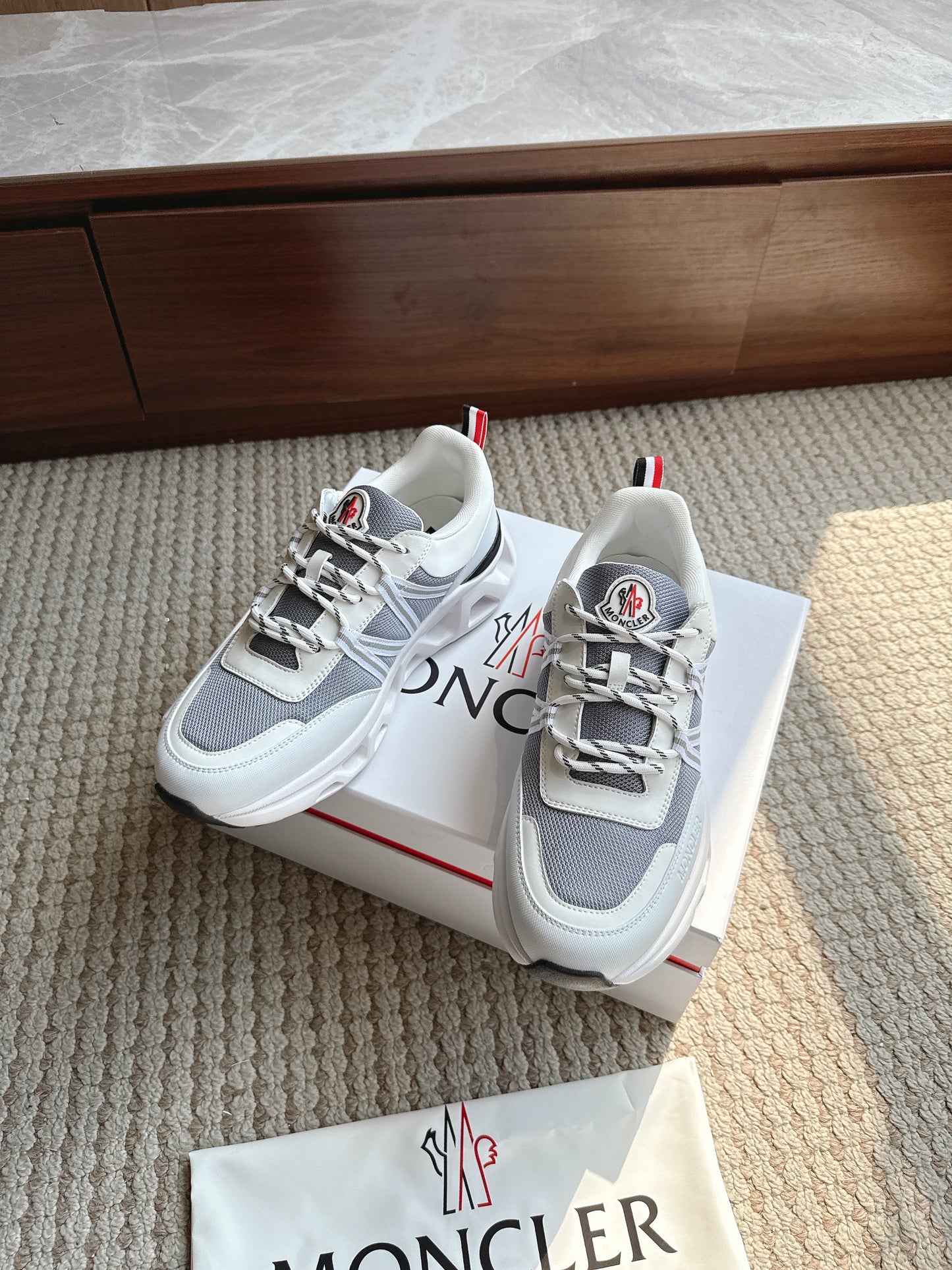 Moncler Trevor Scarpa Grey