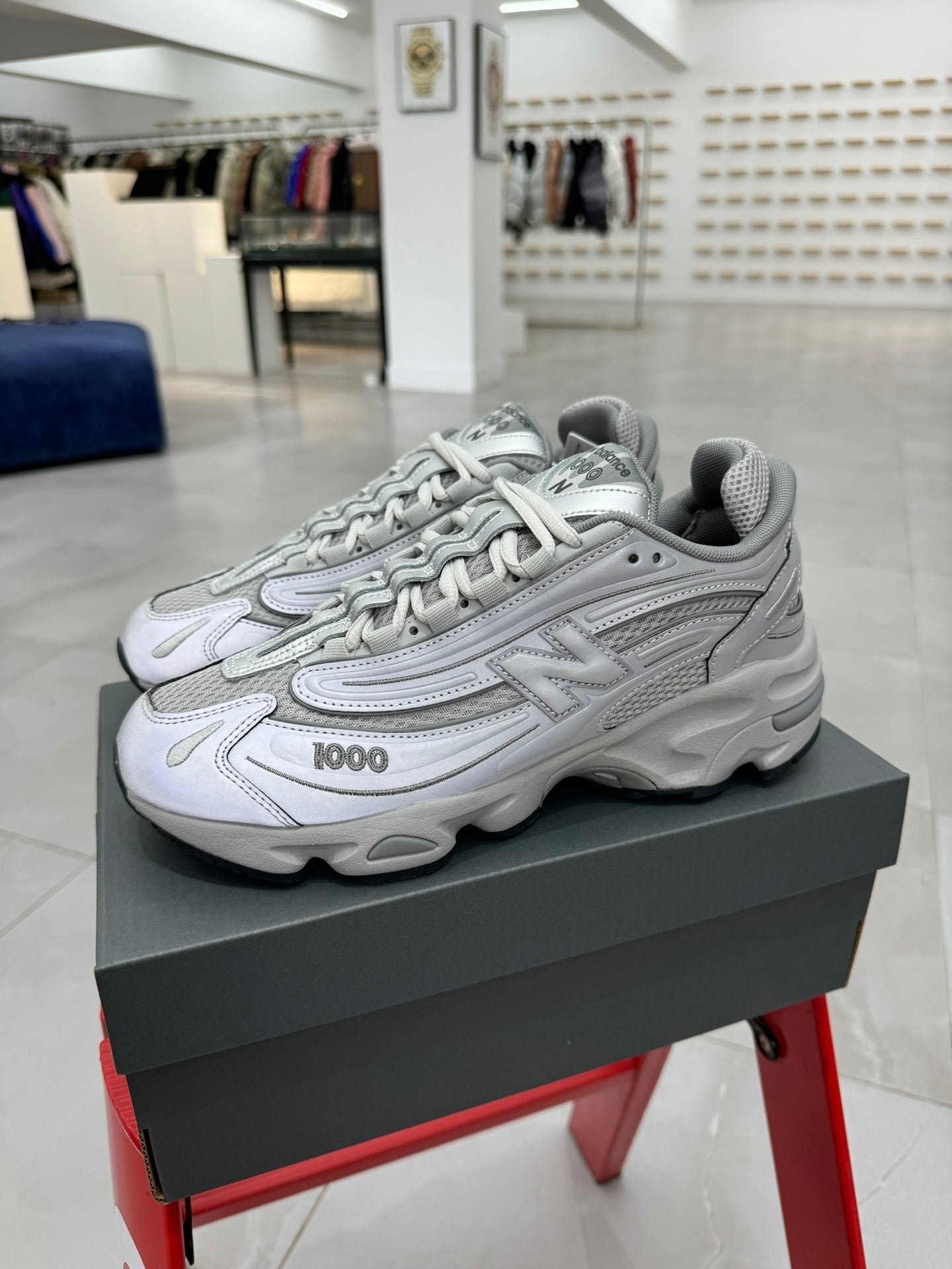 New Balance 1000 - (REFLECTIVE PACK SILVER)