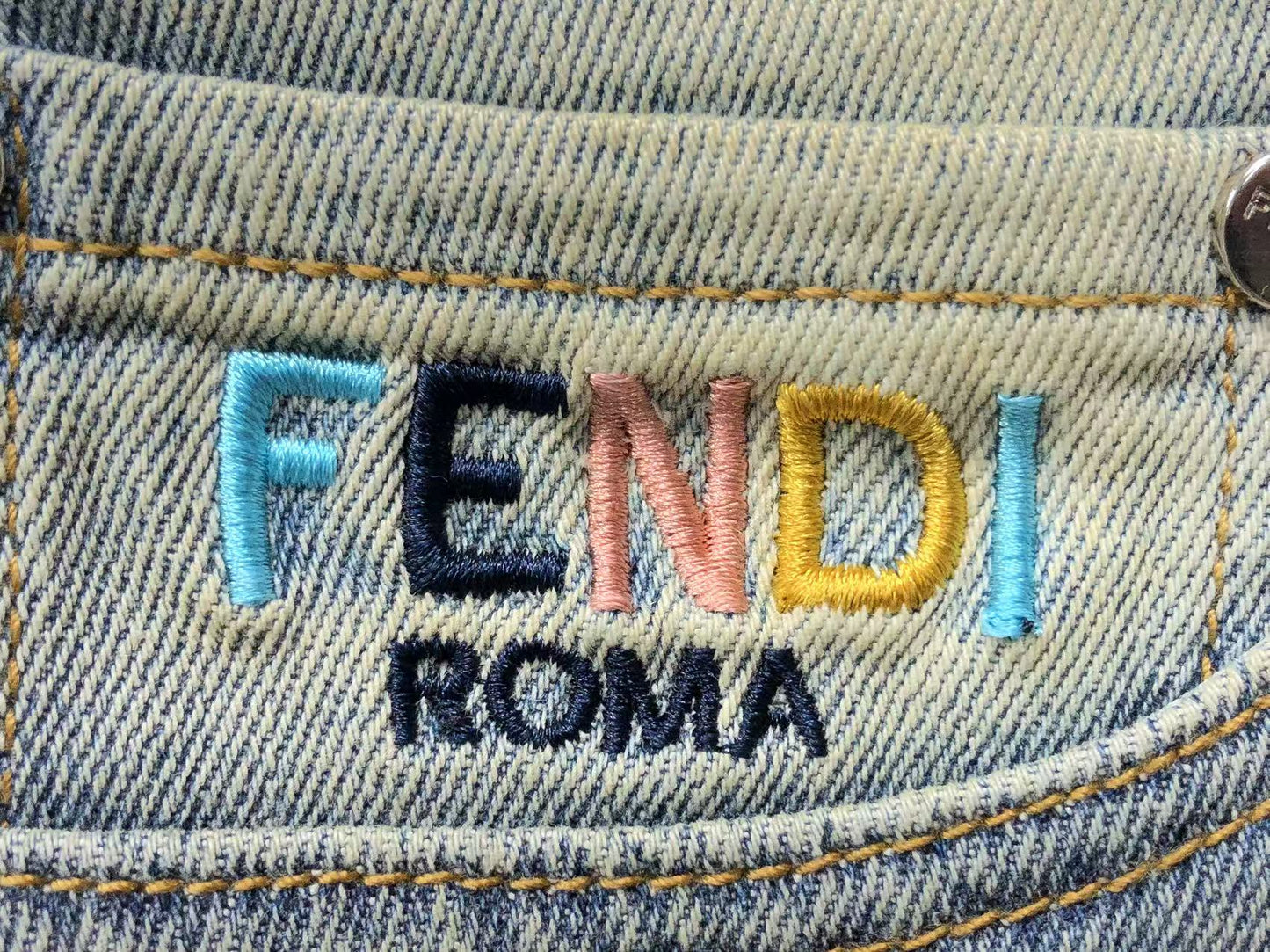 Fendi Multicolor Denim Jeans - (BLUE)