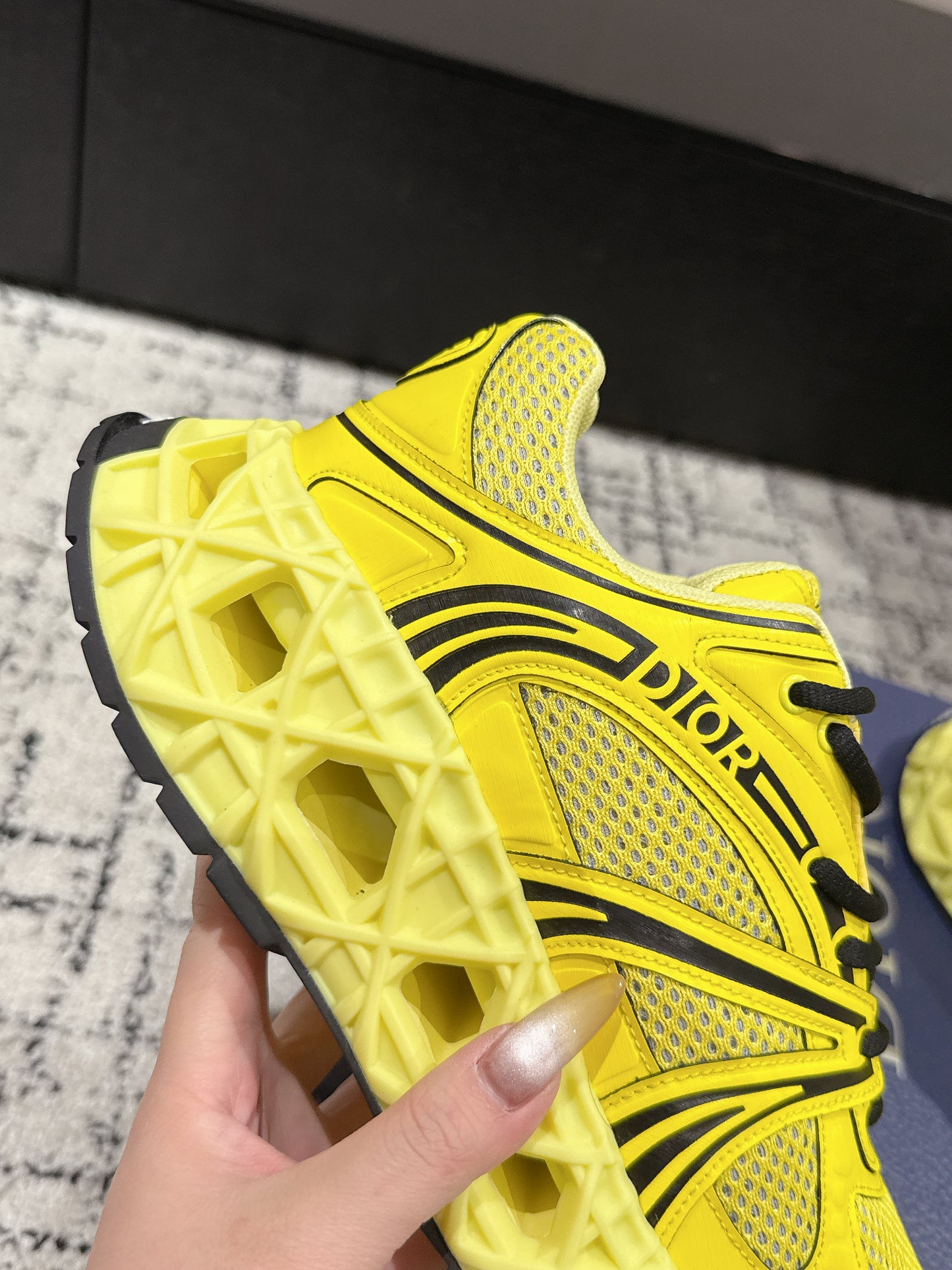 Dior B35 Yellow Black