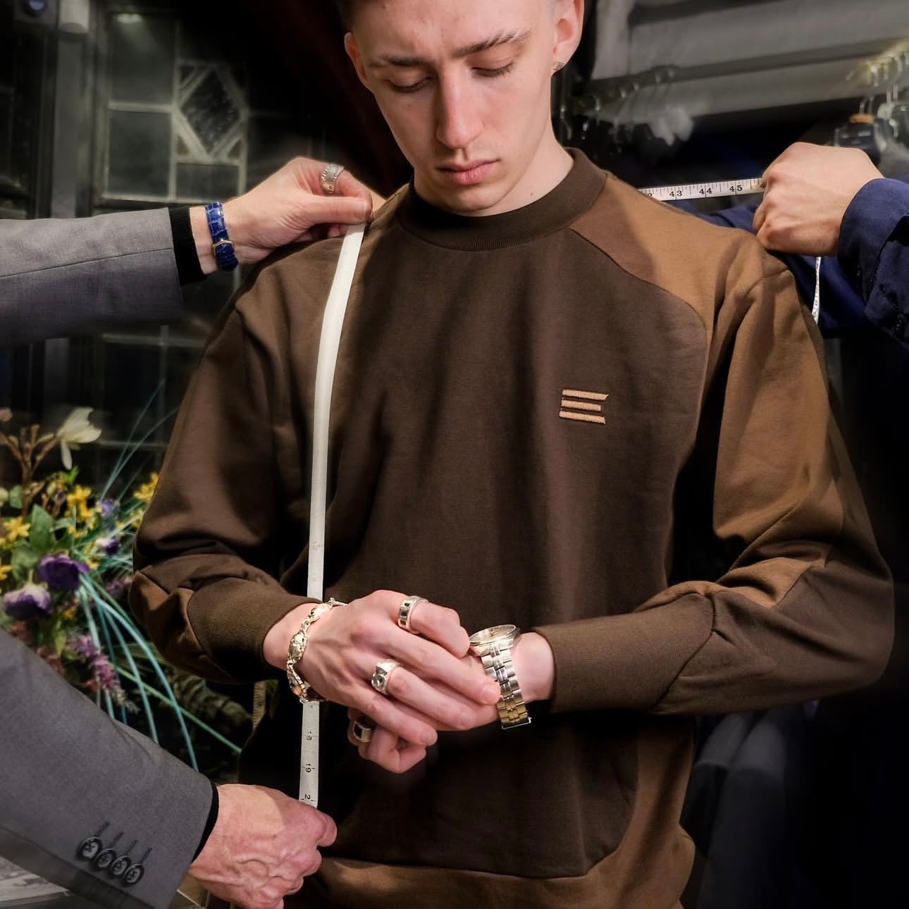 Kroen Patchwork Crewneck - (BROWN)