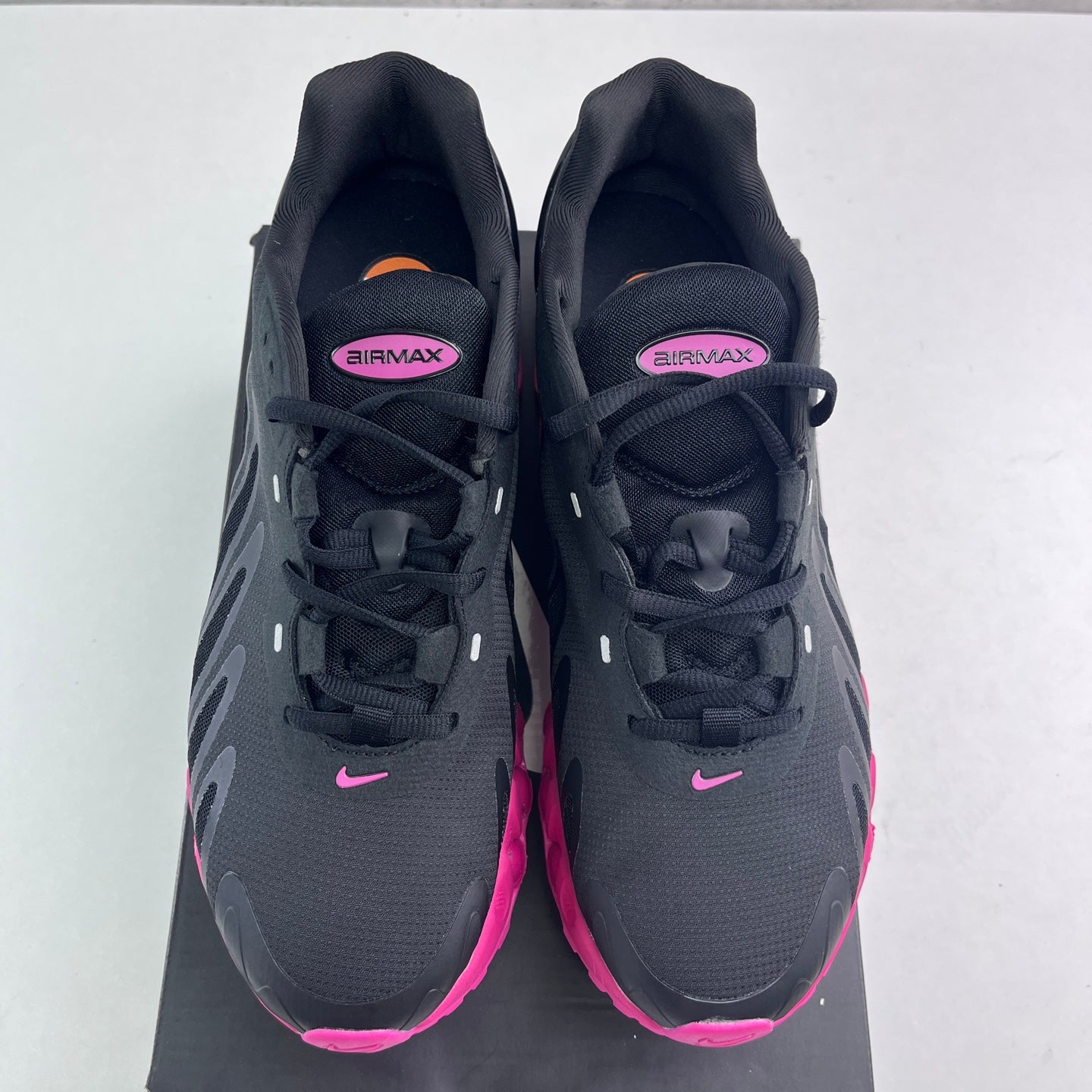 Nike Air Max DN8 Black Fuchsia