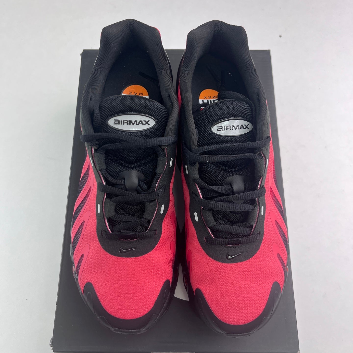 Nike Air Max DN8 Light Red Black