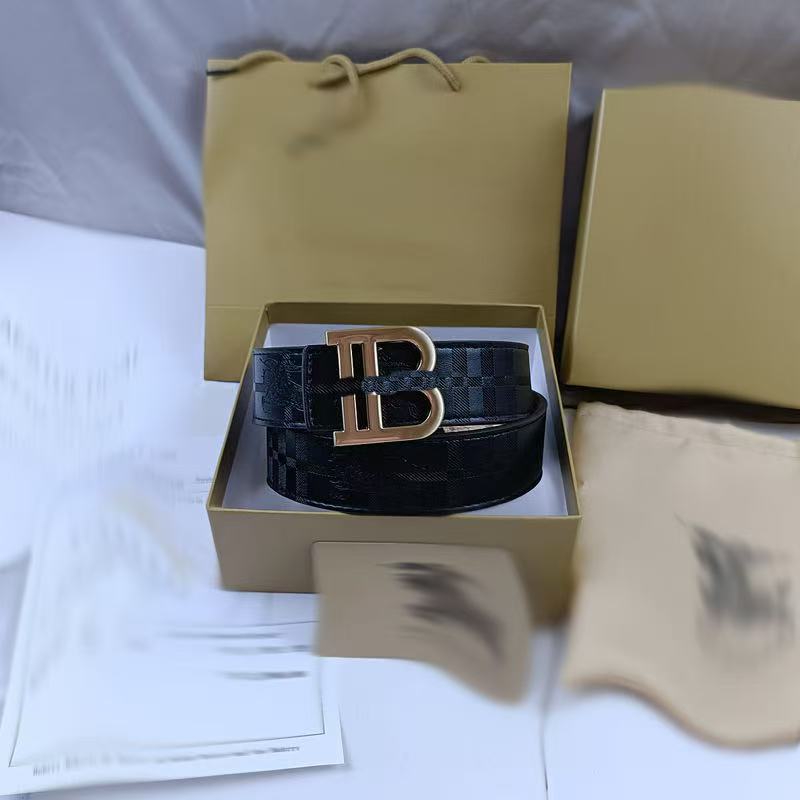 Burberry Pebbled Belt - (BLACK/BRONZE)