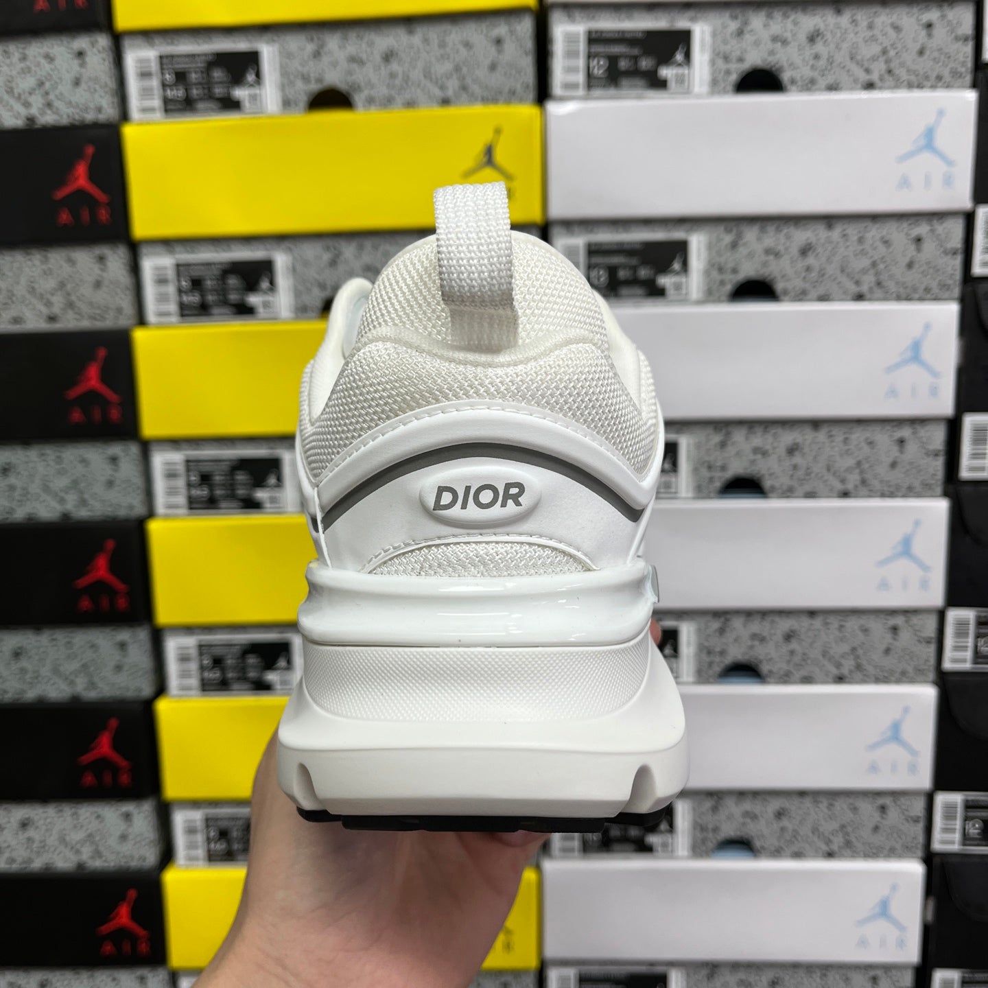 Dior B44 White
