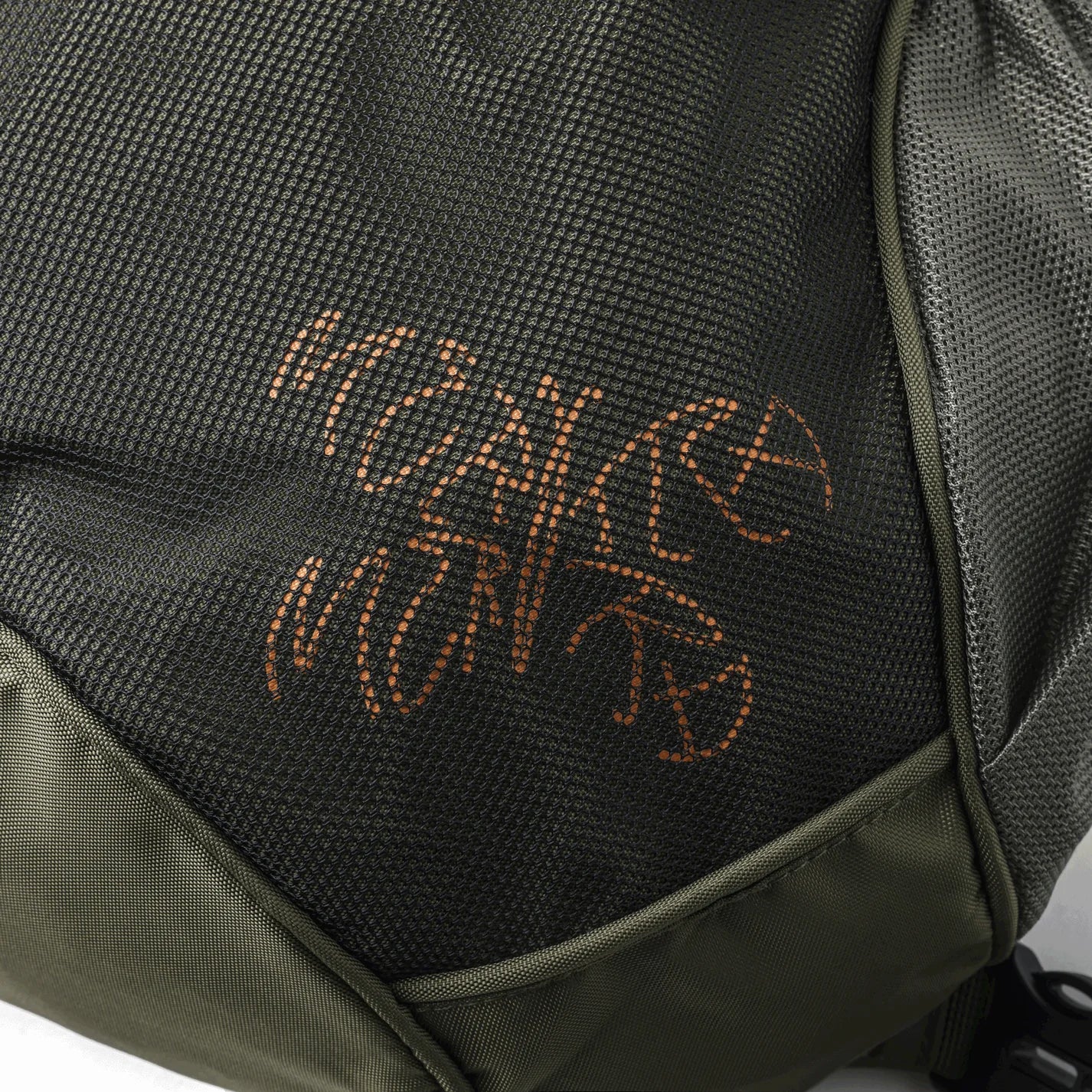 MERTRA Sling Bag Moss