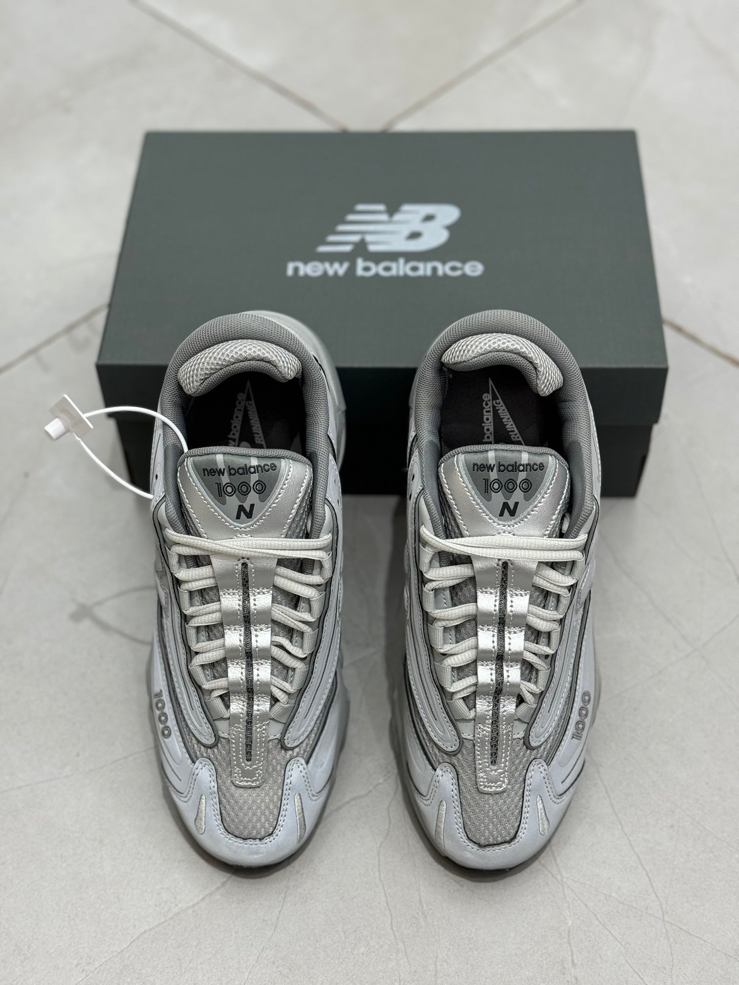 New Balance 1000 - (REFLECTIVE PACK SILVER)