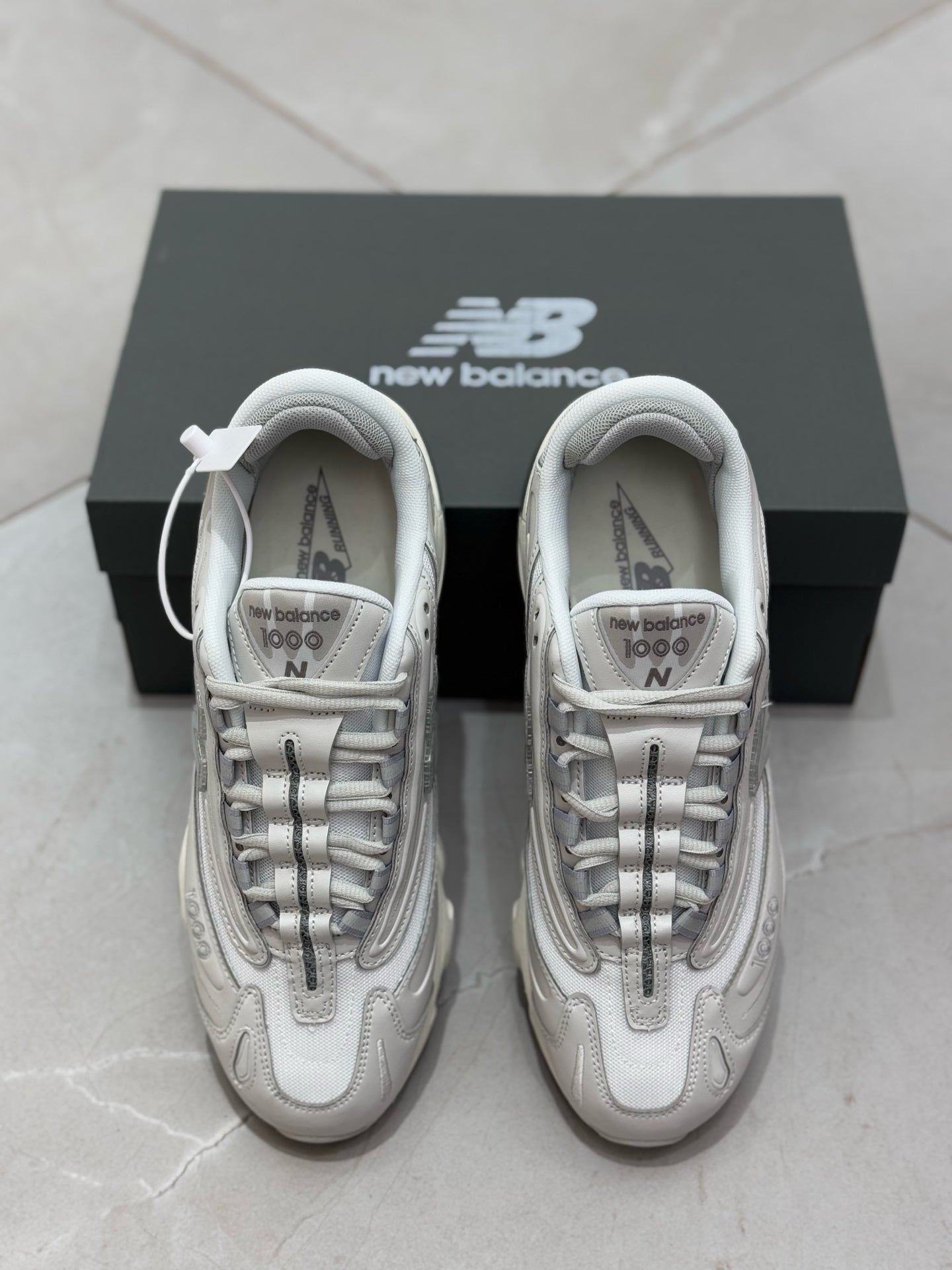 New Balance 1000 - (RAIN CLOUD)