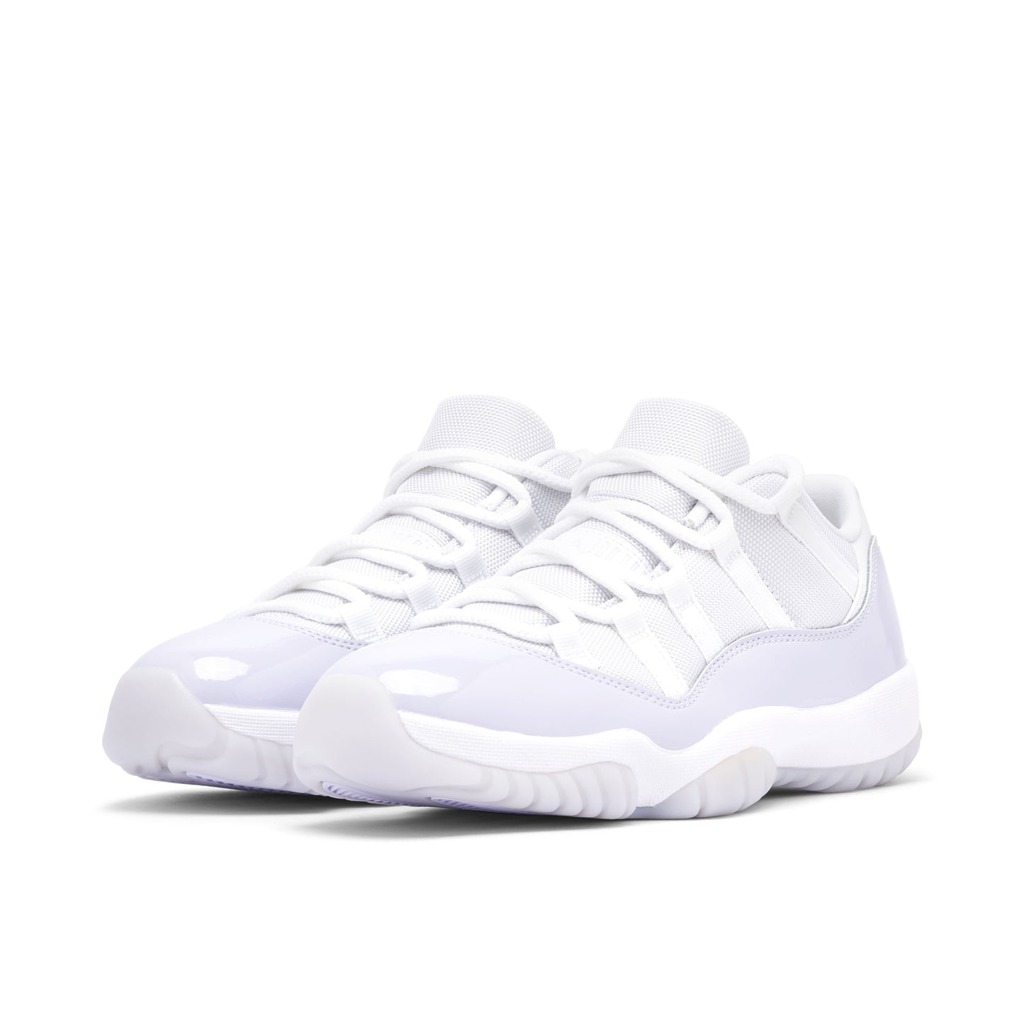 Jordan 11 Retro Low Pure Violet
