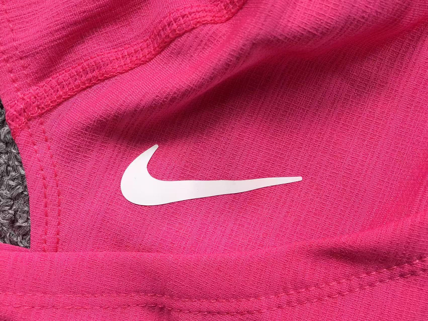 Nike Pro Hyperwarm Balaclava - (FUCHSIA)