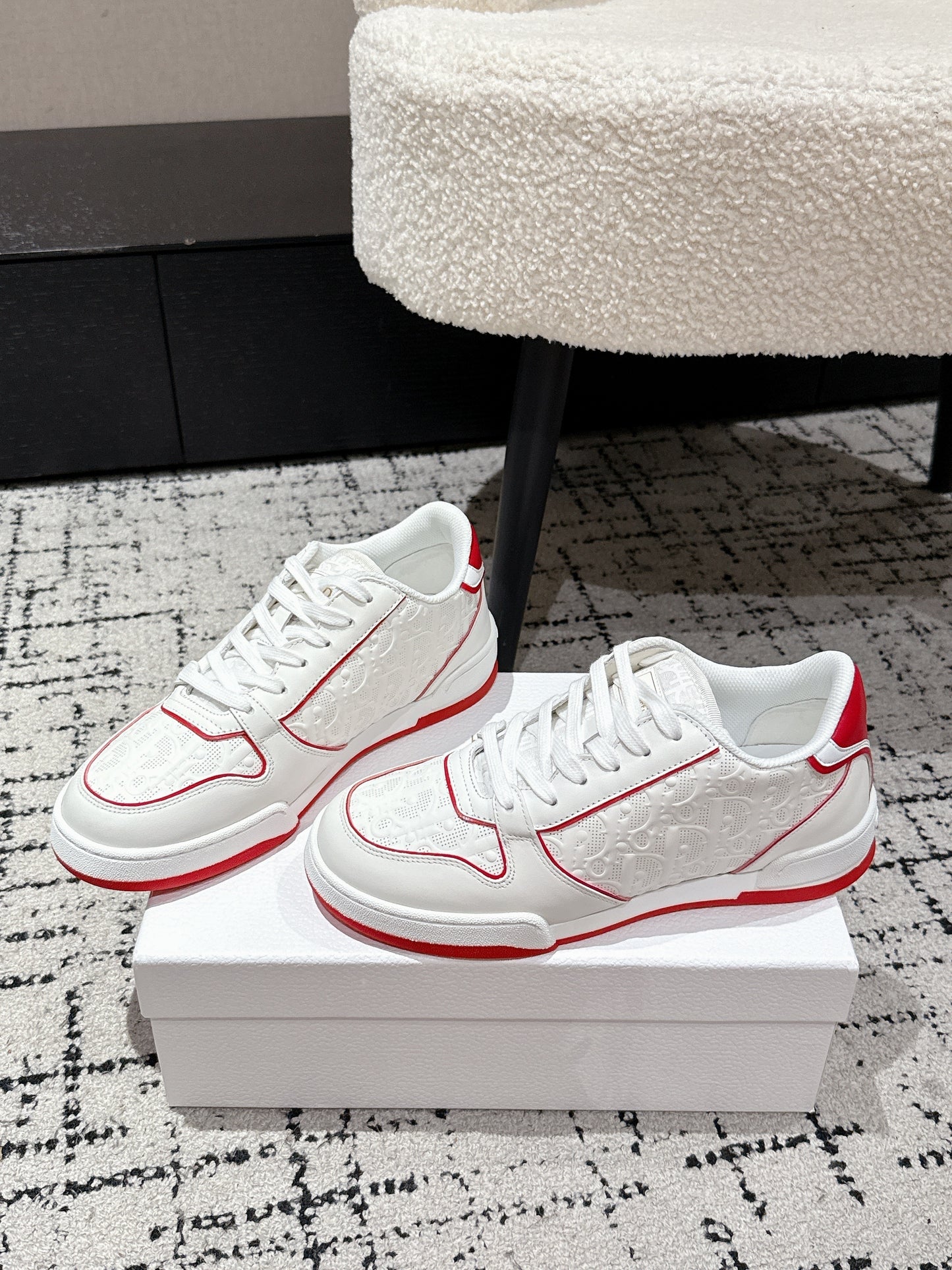 Dior One White Red