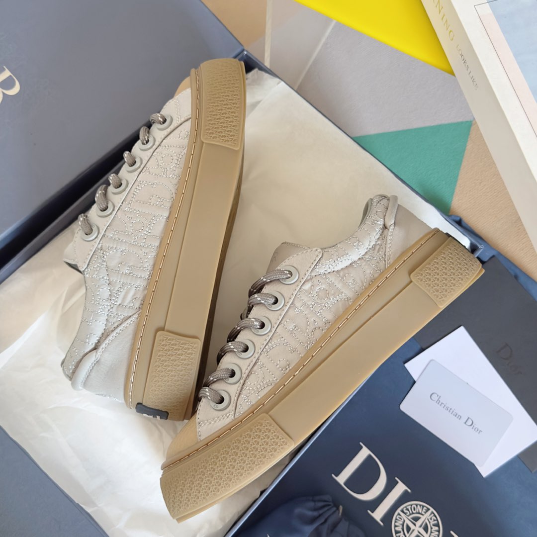 Dior B33 Cream/Suede