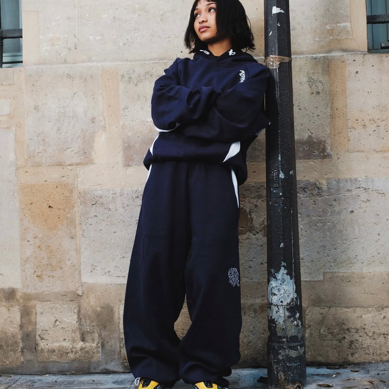 MERTRA Bigstep Hoodie - (NAVY/WHITE)