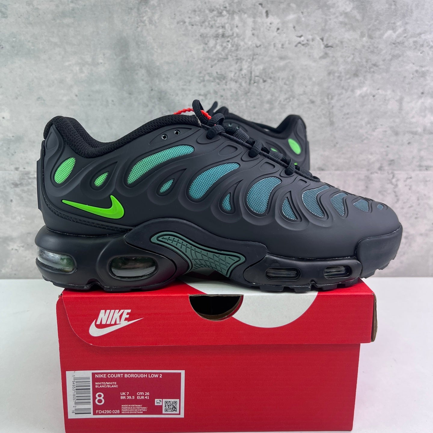 Nike Air Max Plus Drift Neon Black