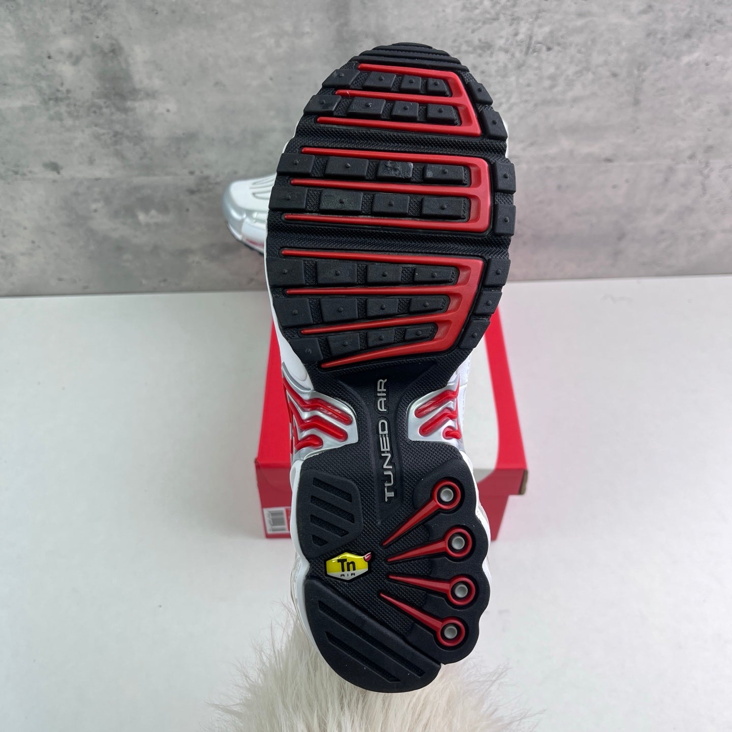 Nike Air Max Plus 3 Silver Red