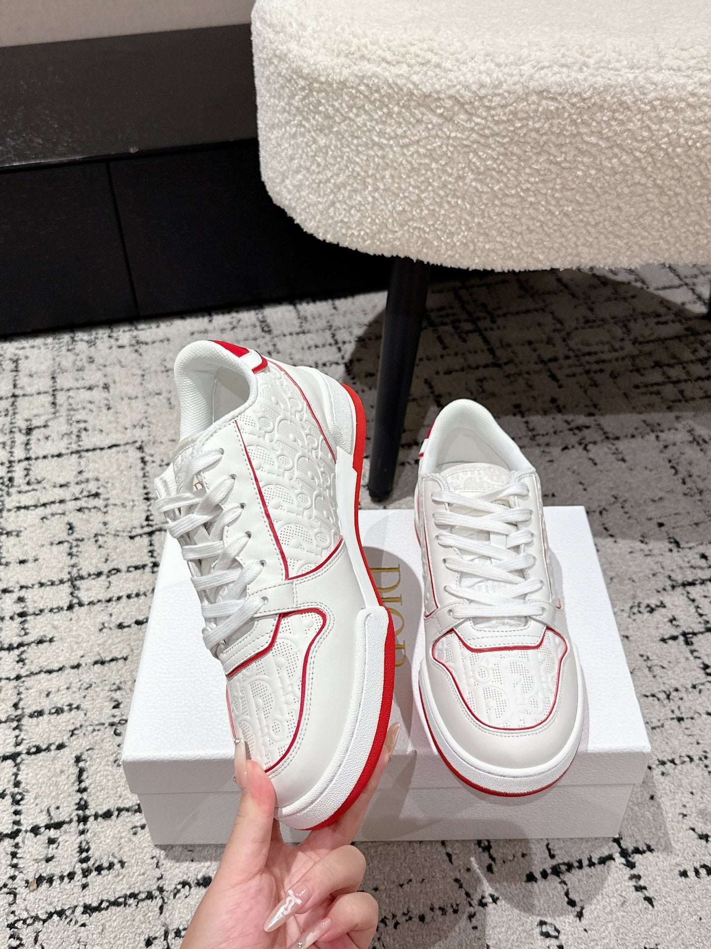 Dior One White Red