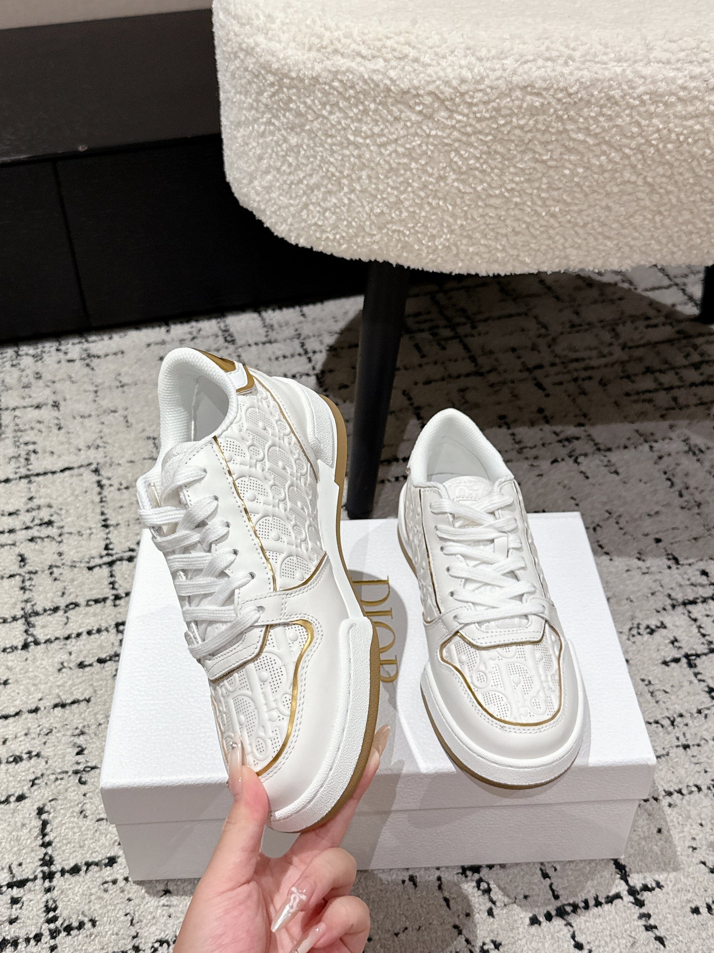 Dior One White Gold