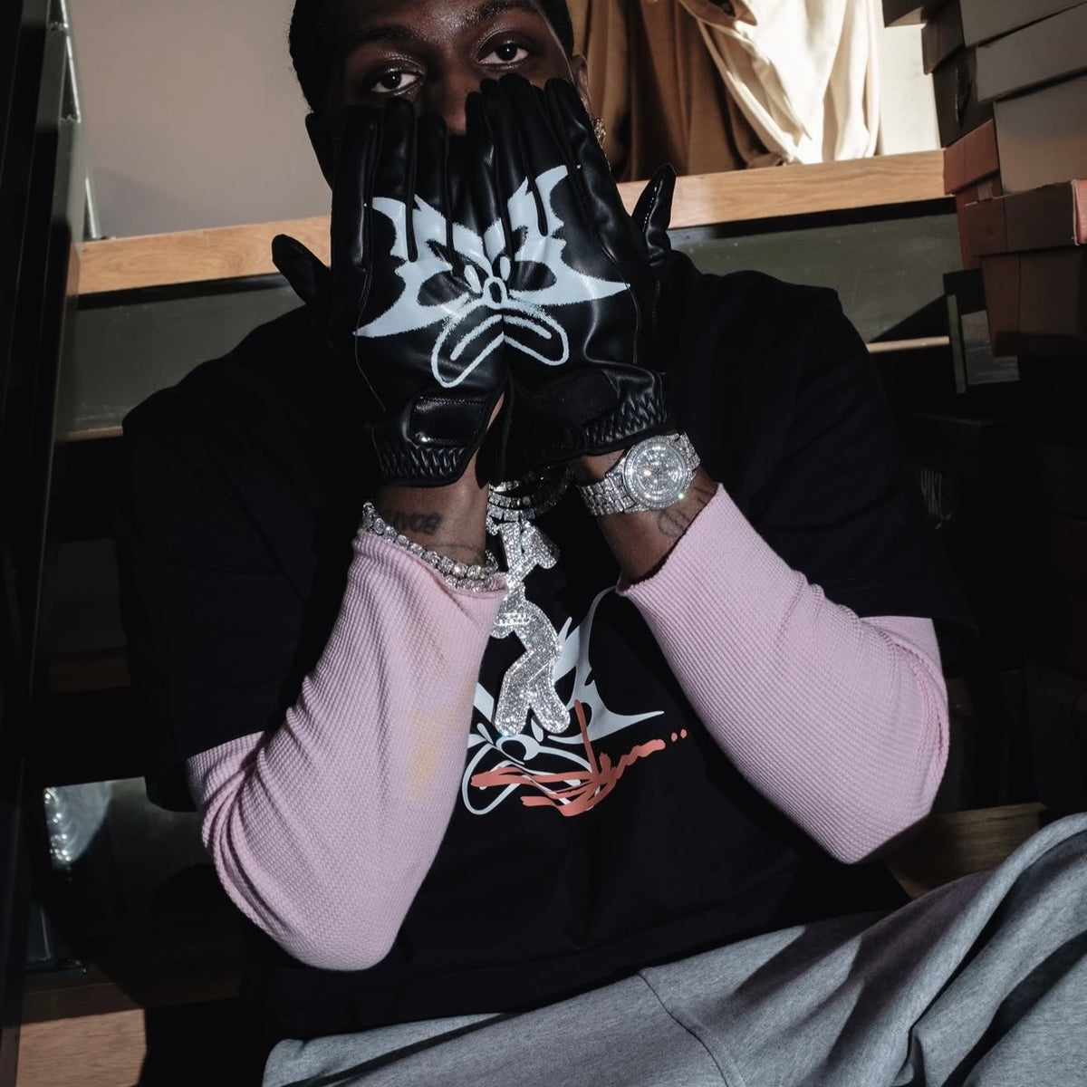 MERTRA x Slawn Gloves Black