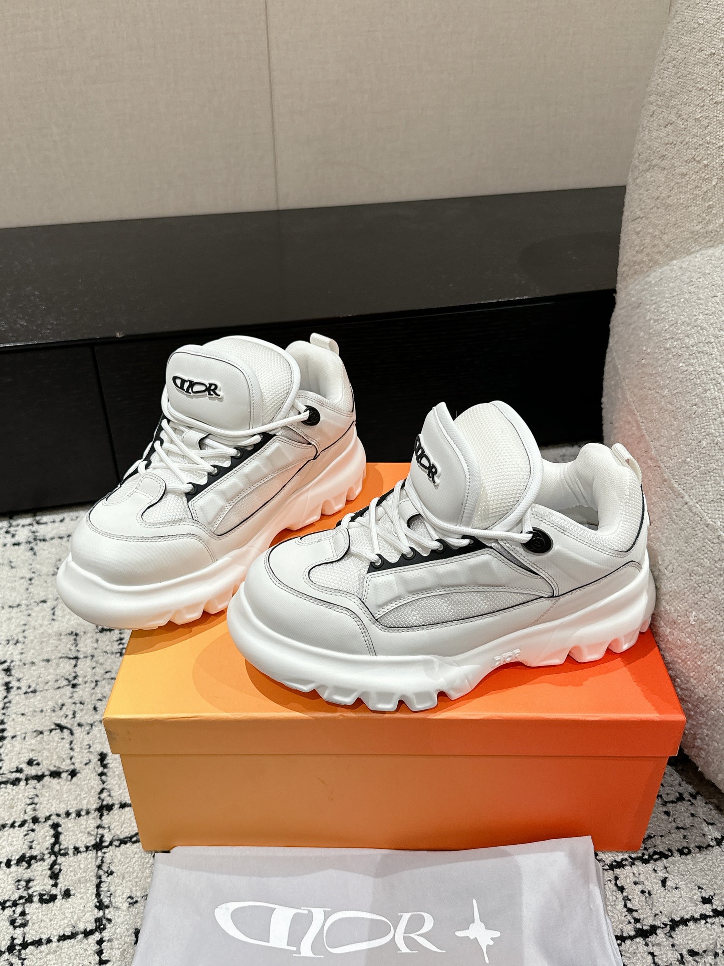 Dior x Lewis Hamilton Snow Derby White