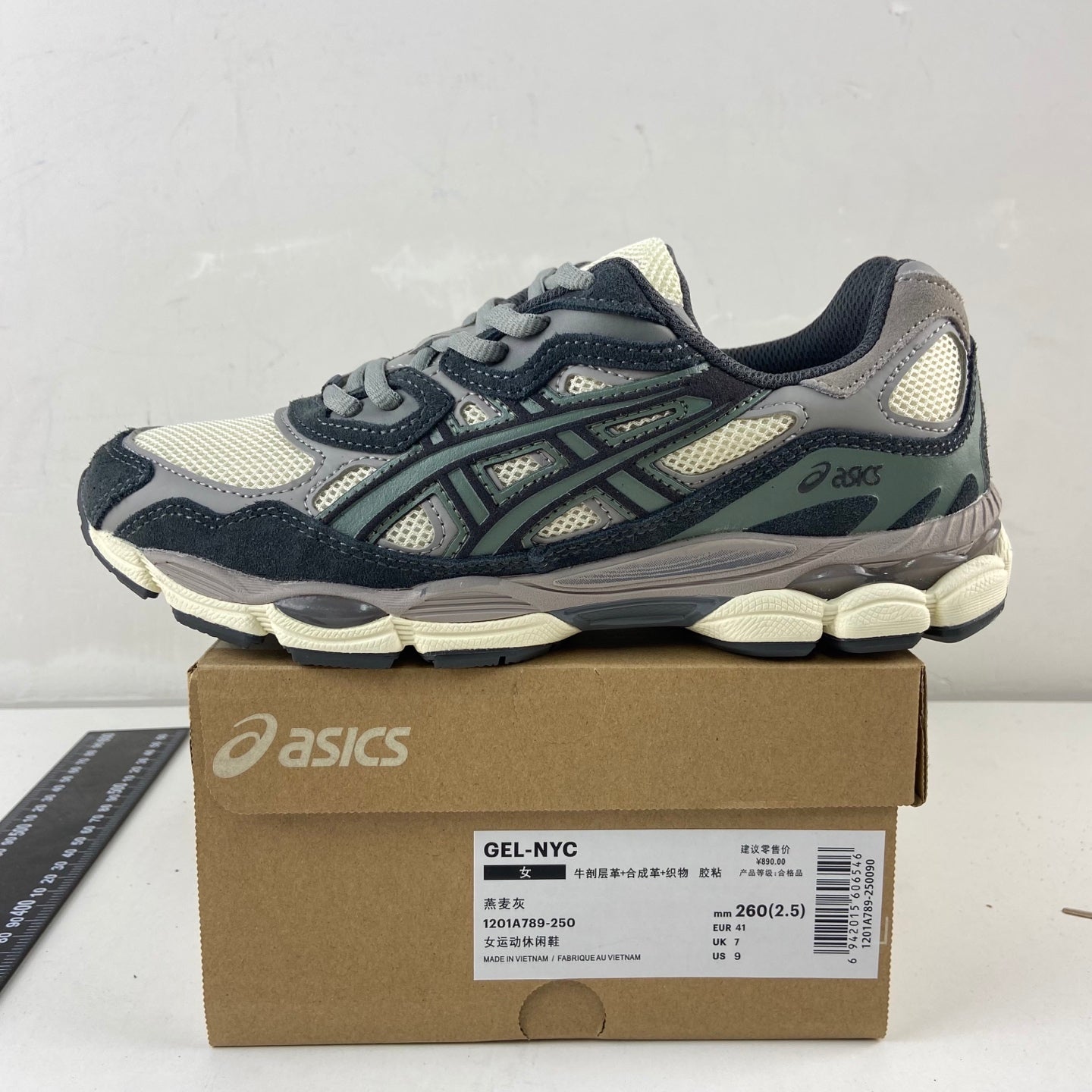 ASICS Gel-NYC Oatmeal Obsidian Grey