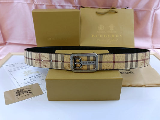 Burberry Vintage Plaque Belt - (SILVER)