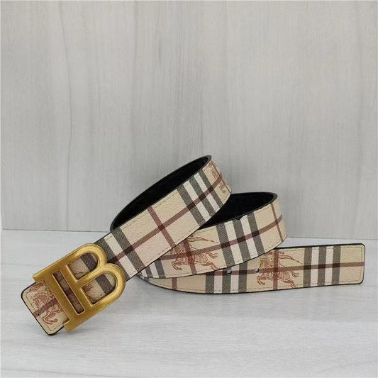 Burberry Vintage Pebbled Belt Gold