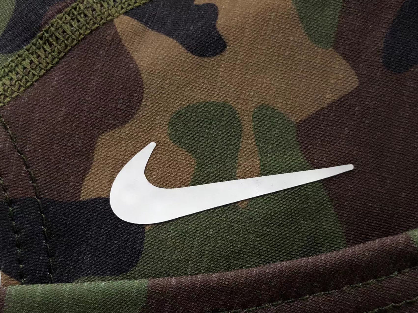 Nike Pro Hyperwarm Balaclava - (CAMO KHAKI)