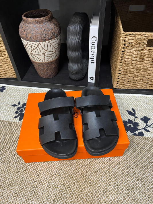 Hermes Chypre Slide Black