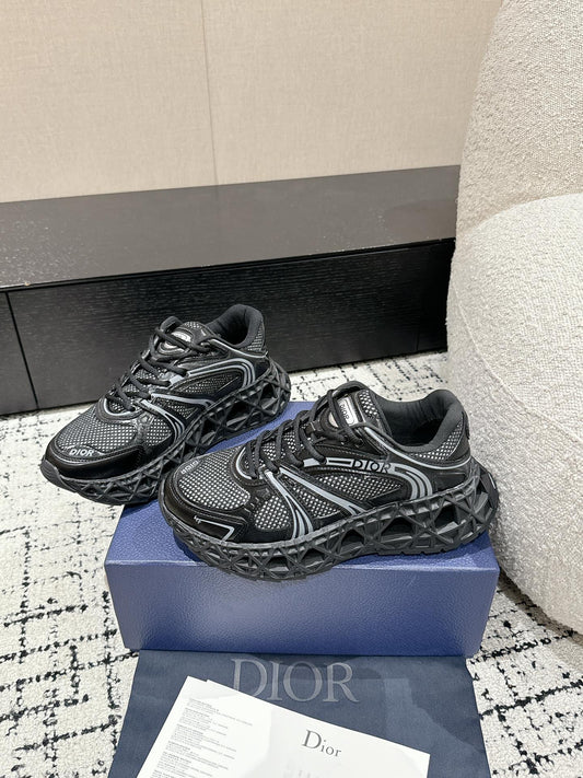 Dior B35 Triple Black