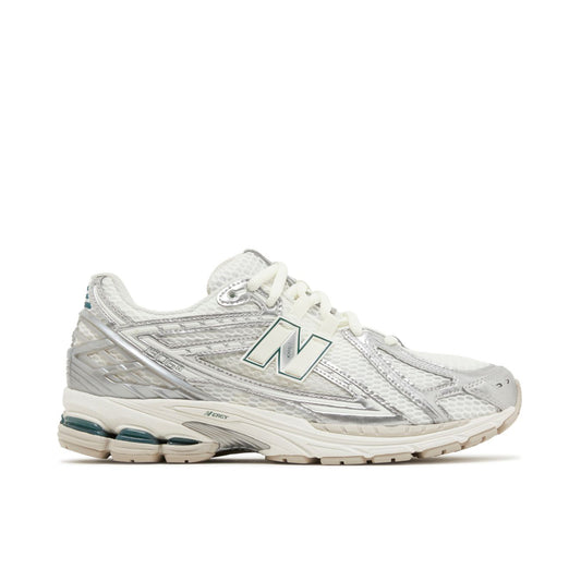 New Balance 1906R - (SILVER/METALLIC/CREAM)