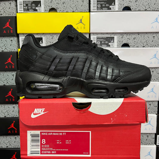 Nike Air Max 95 Essential Triple Black