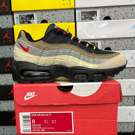 Nike Air Max 95 Essential Triple Black Beige Red