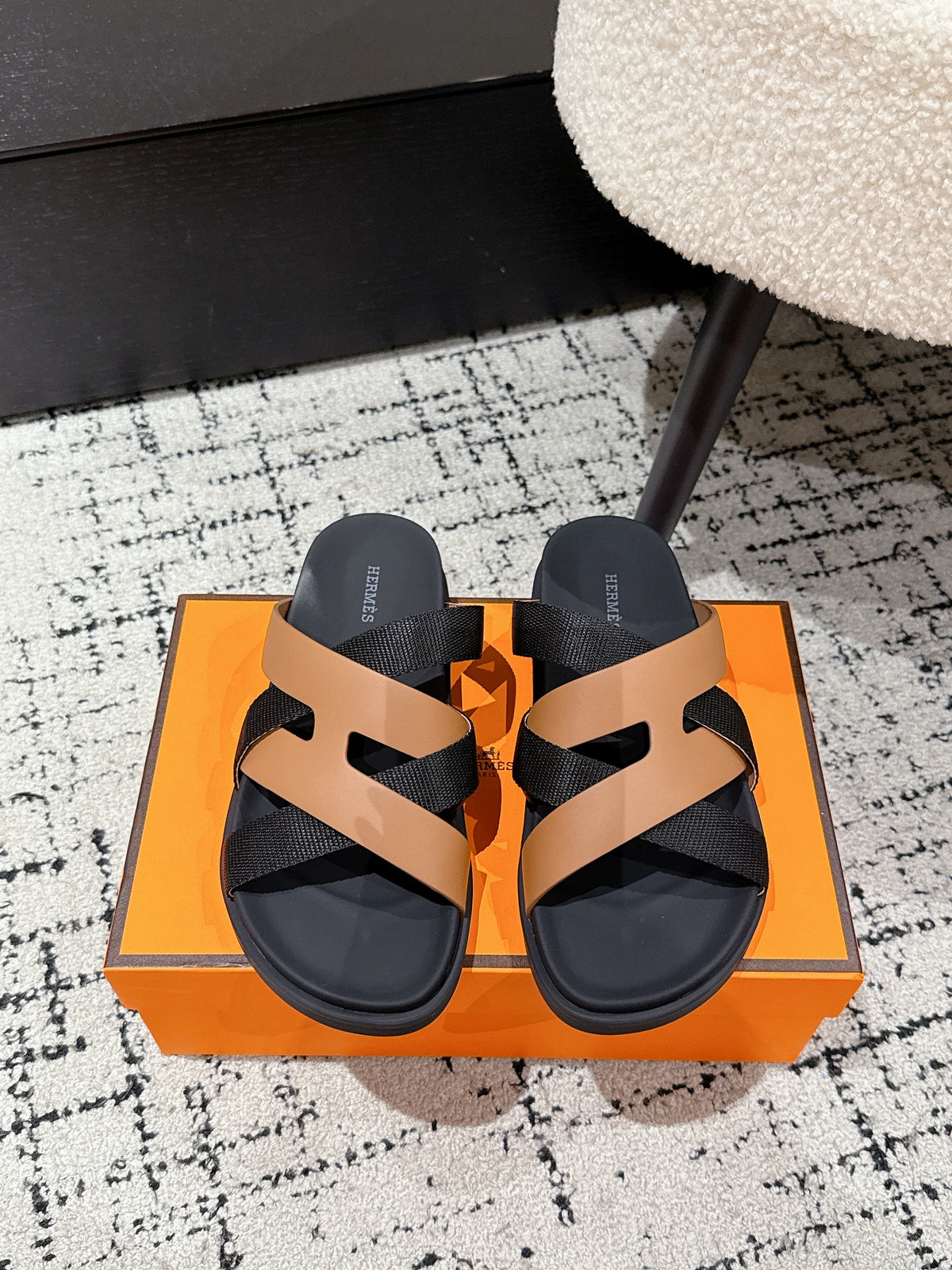 Hermes Kazimir Slide Brown Black