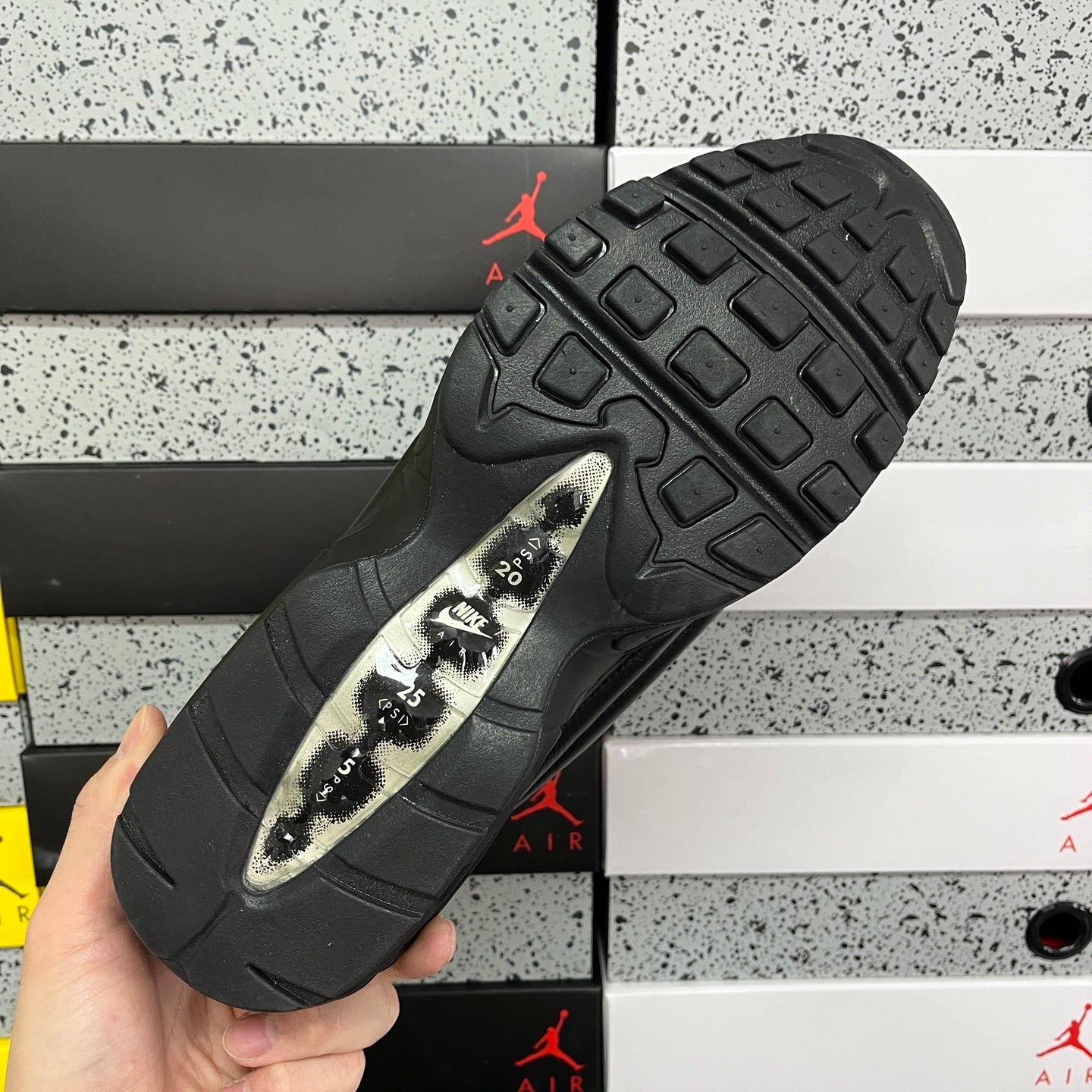 Nike x Supreme Air Max 95 Lux Triple Black