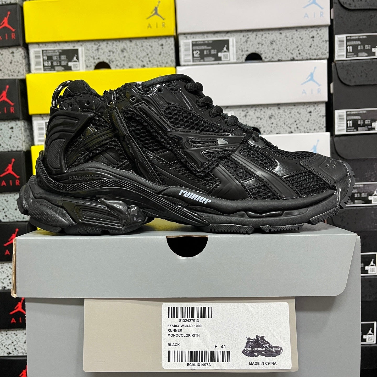 Balenciaga Runner 7.0 Triple Black