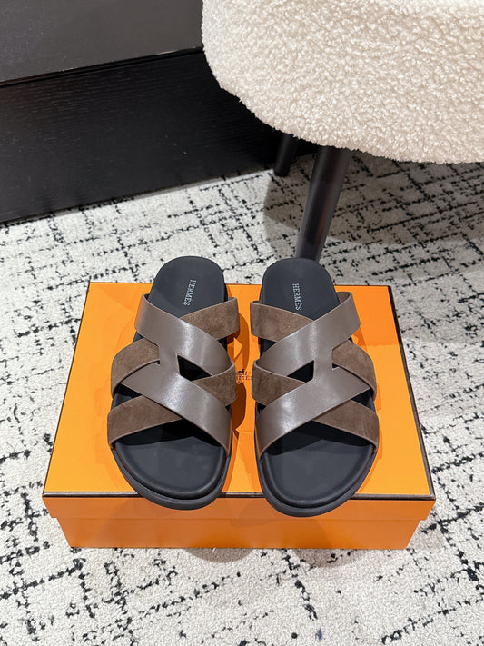 Hermes Kazimir Slide Brown Earth
