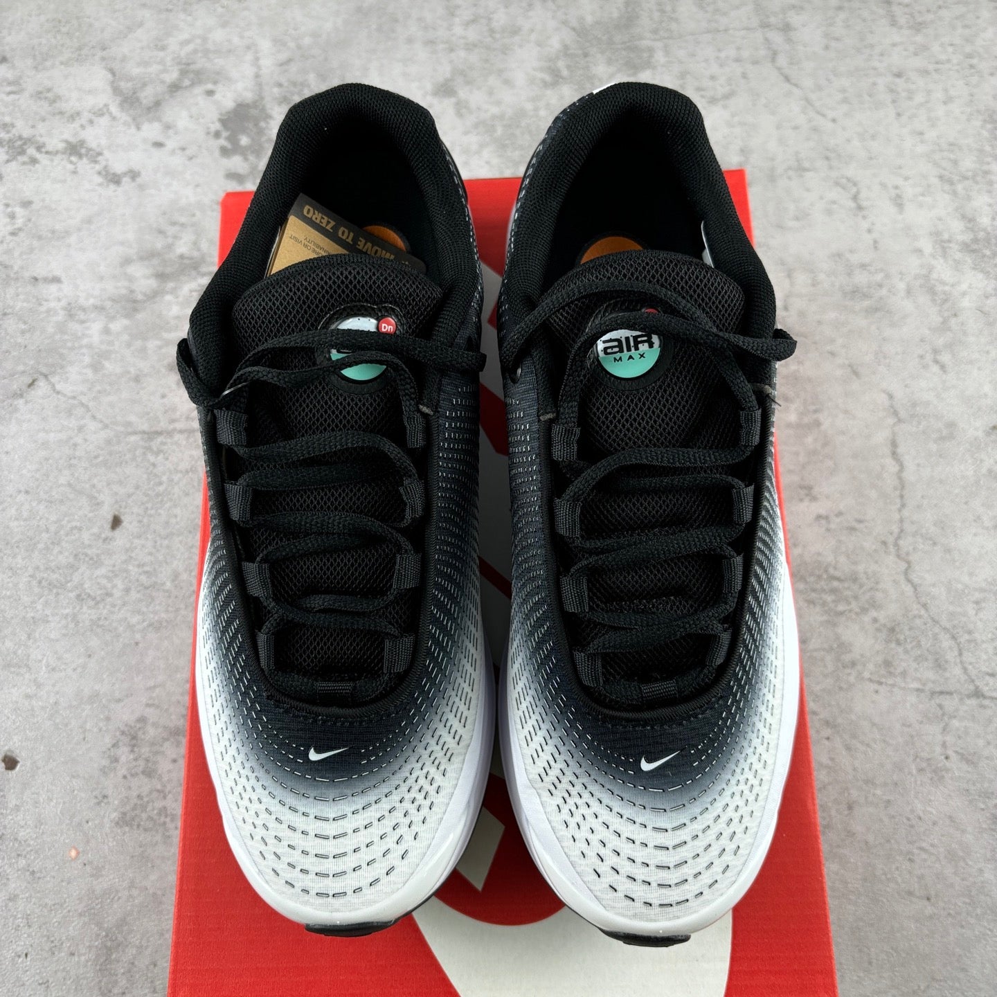 Nike Air Max DN White Neon Black