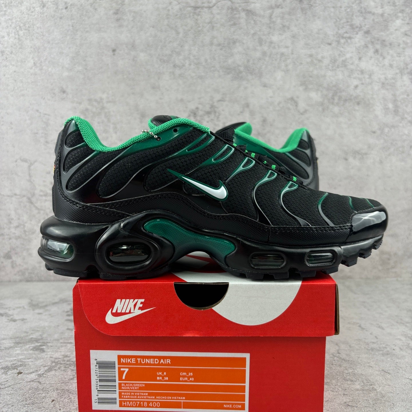 Nike Air Max Plus TN Black Green
