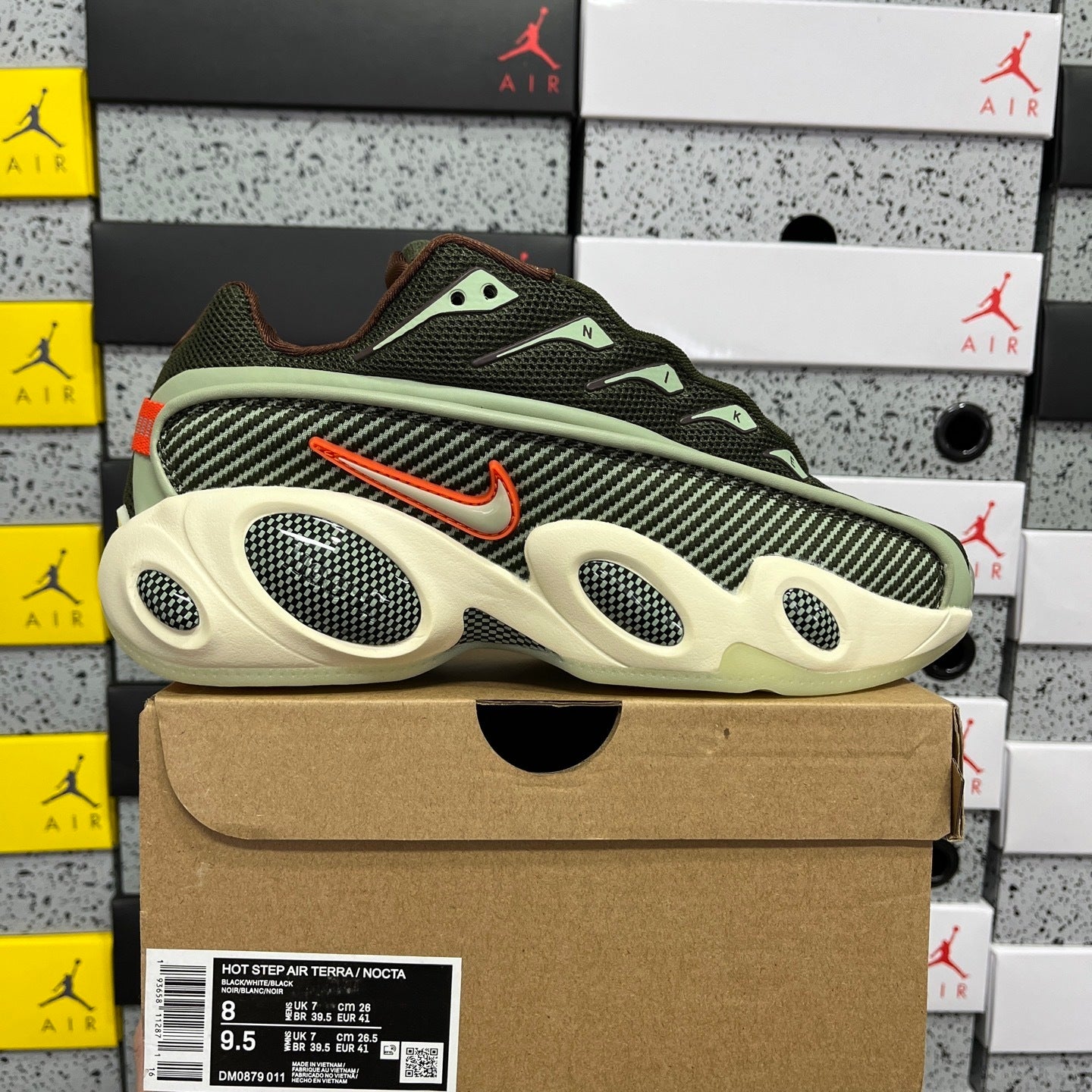 NOCTA Hot Step 1 - (GREEN/ORANGE)