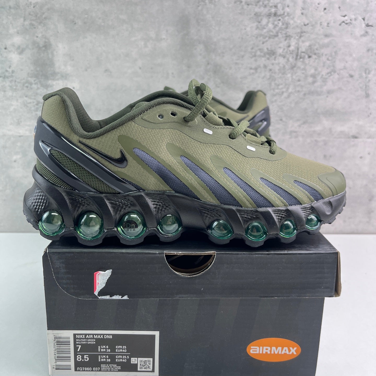 Nike Air Max DN8 Khaki Black