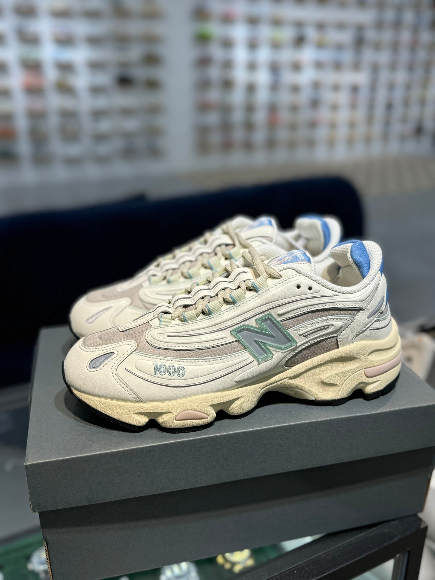New Balance 1000 - (ANGORA MOONROCK)