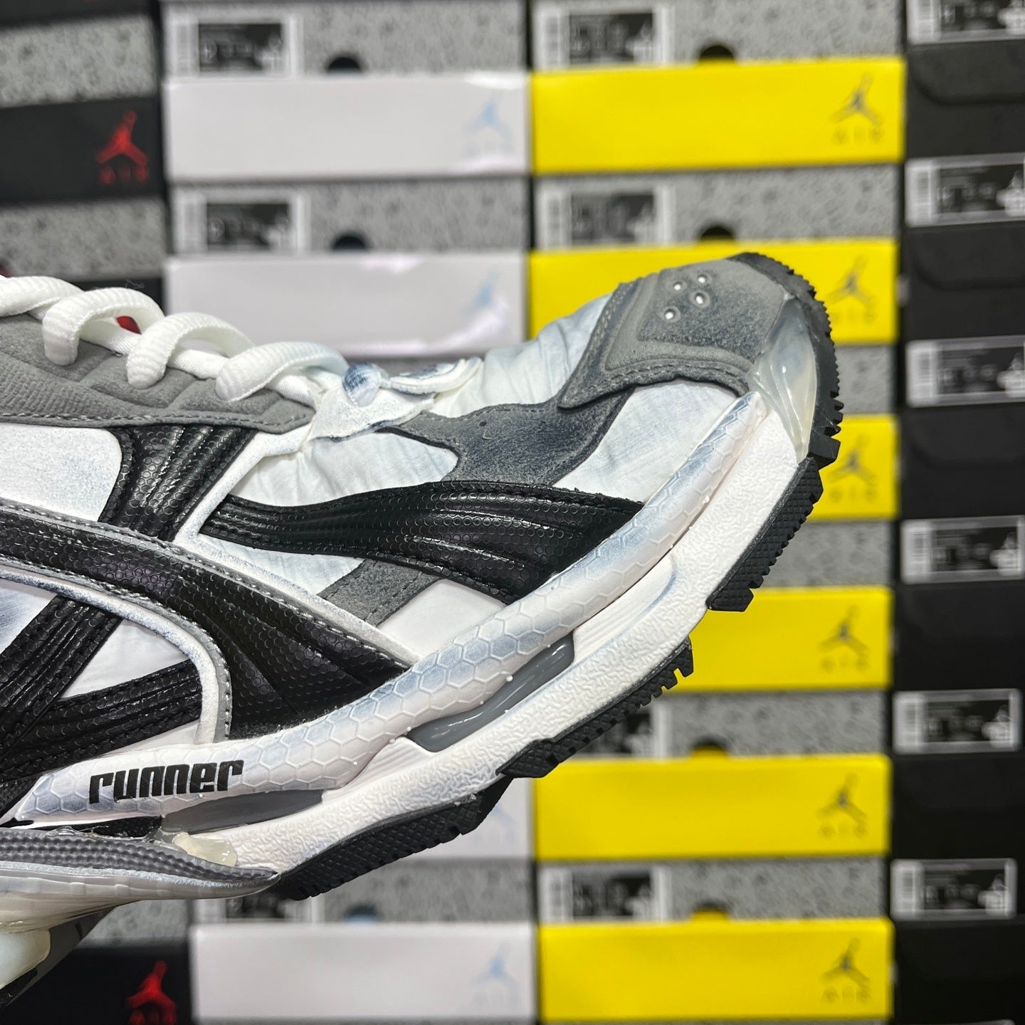 Balenciaga Runner 7.5 Grey Black White